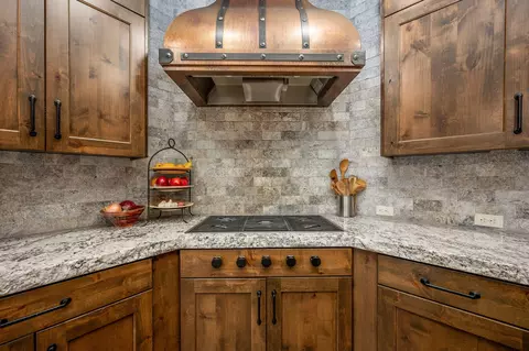 Kitchen - 23689 Highway 20, Bend, OR 97701 photo 3 of 5
