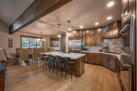 Kitchen - 23689 Highway 20, Bend, OR 97701 photo 1 of 5