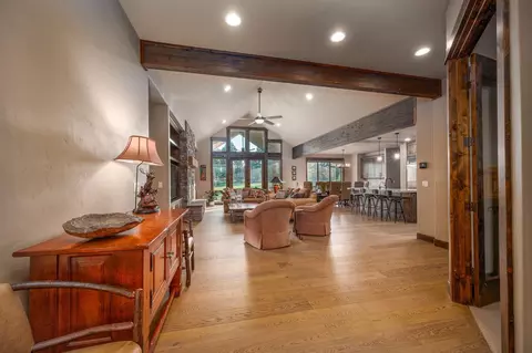 Entry Way - 23689 Highway 20, Bend, OR 97701 photo 2 of 3
