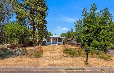 1122 NW Kingston Ave, Bend, OR 97703