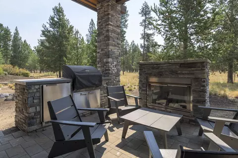 56911 Dancing Rock Loop, Bend, OR 97707 photo 36