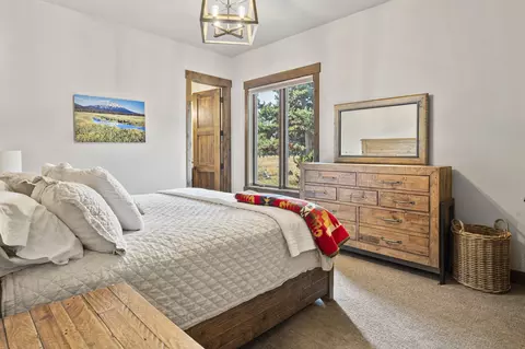 56911 Dancing Rock Loop, Bend, OR 97707 photo 18