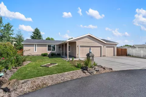 717 NE Ute Ct, Redmond, OR 97756