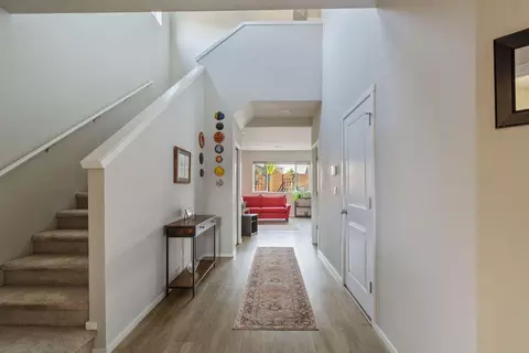 Entry Way - 20621 SE Gemstone Ave, Bend, OR 97702 photo 13 of 13