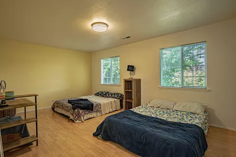 332 Shadow Lawn Dr, Eagle Point, OR 97524 photo 29