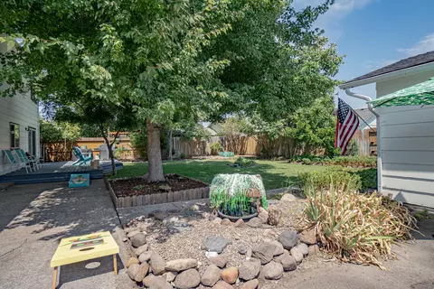 332 Shadow Lawn Dr, Eagle Point, OR 97524 photo 37