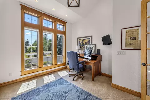 19202 Green Lakes Loop, Bend, OR 97702 photo 29