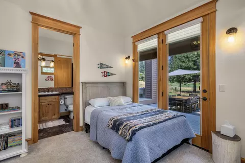 19202 Green Lakes Loop, Bend, OR 97702 photo 32