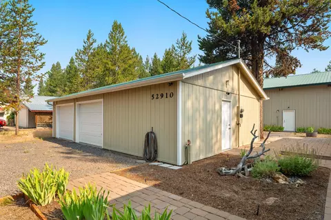 52910 Walker Way, La Pine, OR 97739 photo 21