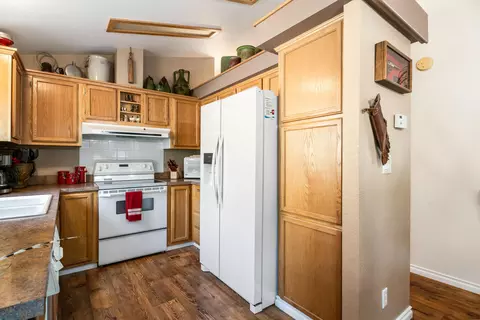 52910 Walker Way, La Pine, OR 97739 photo 12