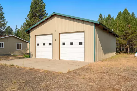 52910 Walker Way, La Pine, OR 97739 photo 27