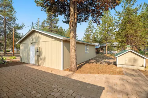 52910 Walker Way, La Pine, OR 97739 photo 35