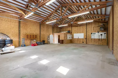 52910 Walker Way, La Pine, OR 97739 photo 31