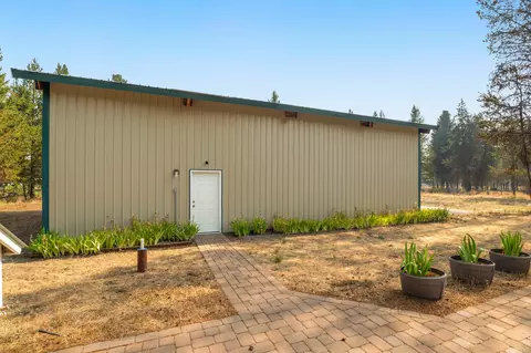 52910 Walker Way, La Pine, OR 97739 photo 33