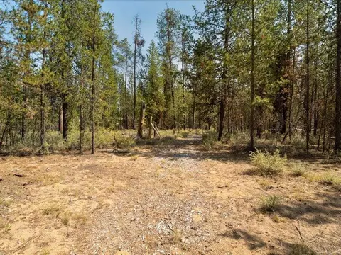 15985 Parkway Dr, La Pine, OR 97739 photo 9