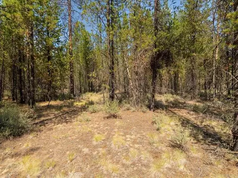 15985 Parkway Dr, La Pine, OR 97739 photo 7