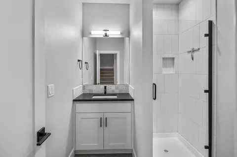20477 Aberdeen Dr, Bend, OR 97702 photo 26