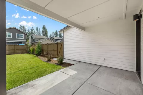 20477 Aberdeen Dr, Bend, OR 97702 photo 29