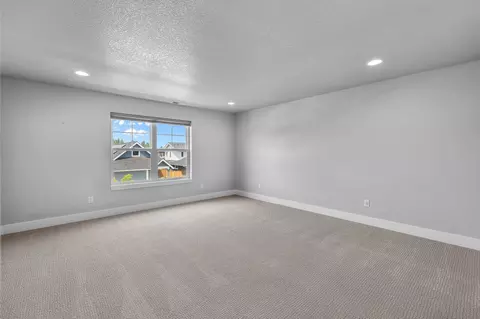 20477 Aberdeen Dr, Bend, OR 97702 photo 15