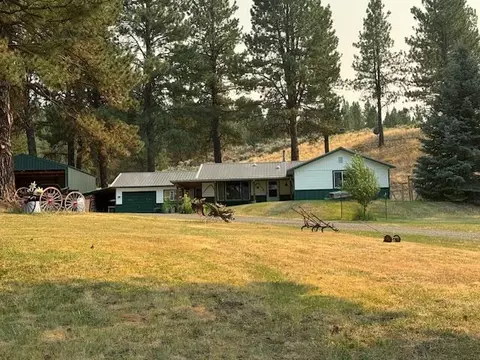 306 1st St, Seneca, OR 97873 photo 1