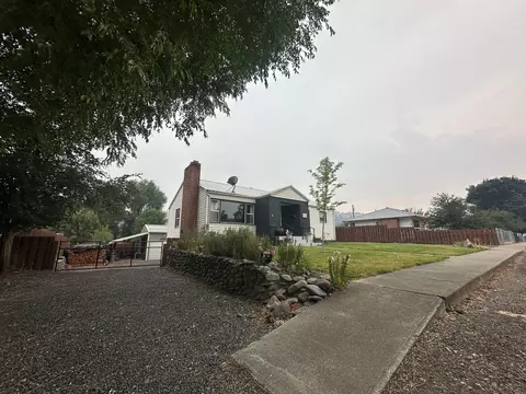 210 NW 4th Ave, John Day, OR 97845