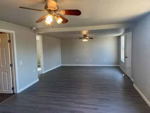 417 W E St, Culver, OR 97734 photo 9