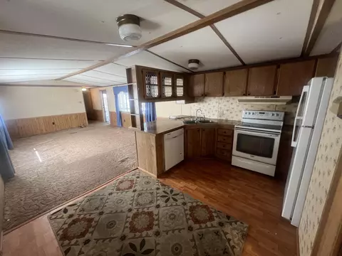 15561 Emerald Dr, La Pine, OR 97739 photo 9