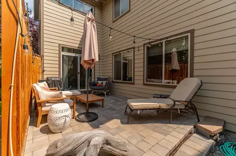 Exterior - 62459 Eagle Rd, Bend, OR 97701 photo 5 of 10