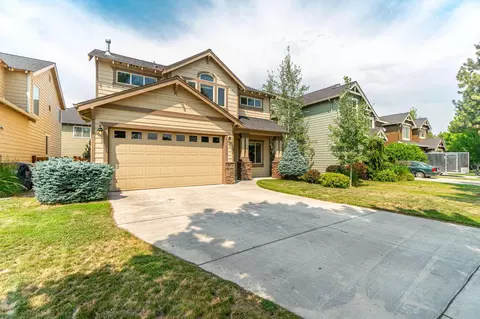 Exterior - 62459 Eagle Rd, Bend, OR 97701 photo 2 of 10