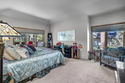 Bedroom - 60844 Willow Creek Loop, Bend, OR 97702 photo 1 of 4