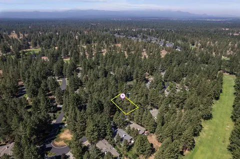 View/Area - 60844 Willow Creek Loop, Bend, OR 97702 photo 4 of 4