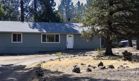 19459 Baker Rd, Bend, OR 97702 photo 3