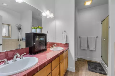 Bath - 245 NW 16th St, Bend, OR 97703 photo 1 of 5