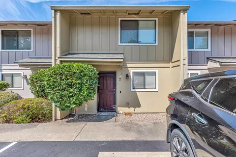 1111 Stevens St #7, Medford, OR 97504