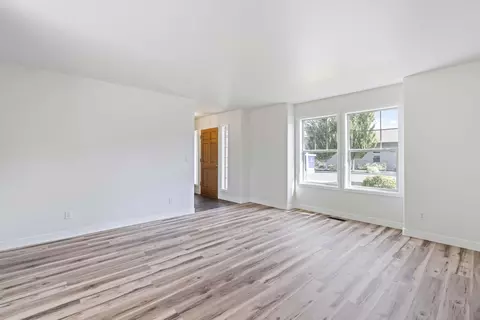20510 Peak Ave, Bend, OR 97702 photo 14