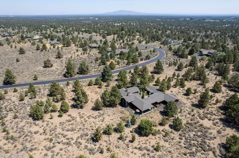 22370 White Peaks Dr, Bend, OR 97702 photo 50