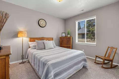 56047 Marsh Hawk Rd, Bend, OR 97707 photo 8