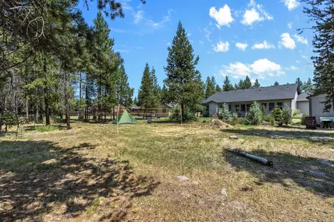 56047 Marsh Hawk Rd, Bend, OR 97707 photo 29