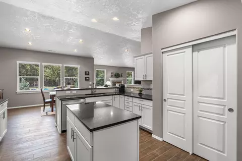 56047 Marsh Hawk Rd, Bend, OR 97707 photo 14