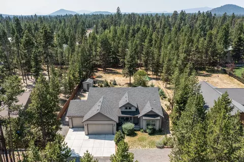 56047 Marsh Hawk Rd, Bend, OR 97707 photo 32