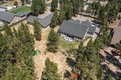 56047 Marsh Hawk Rd, Bend, OR 97707 photo 23