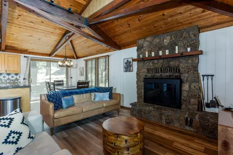 57008 Bobcat Ln, Sunriver, OR 97707 photo 6