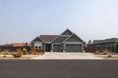 4387 SW Badger Ln, Redmond, OR 97756