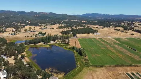 11750 Dixie Rd, Central Point, OR 97502 photo 36