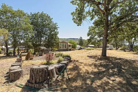 11750 Dixie Rd, Central Point, OR 97502 photo 21
