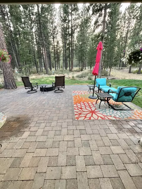 Exterior - 56579 Celestial Dr, Bend, OR 97707 photo 3 of 18