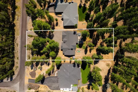 View/Area - 56579 Celestial Dr, Bend, OR 97707 photo 10 of 11