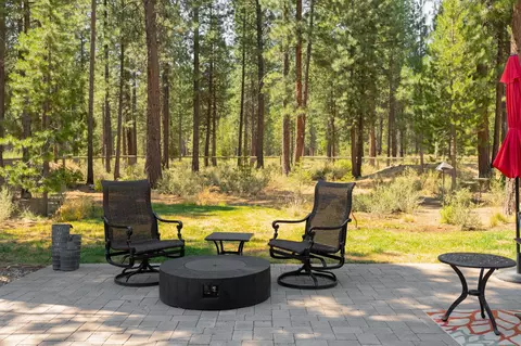Exterior - 56579 Celestial Dr, Bend, OR 97707 photo 12 of 18