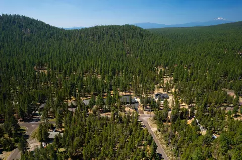View/Area - 56579 Celestial Dr, Bend, OR 97707 photo 4 of 11