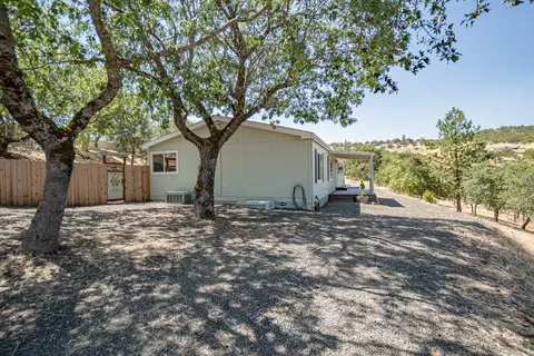 79 Regent Pl, Eagle Point, OR 97524 photo 25